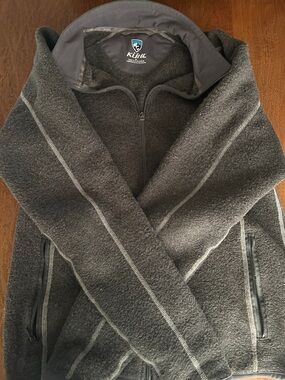 Kuhl Men's Dark Gray Lightweight Fleece Jacket